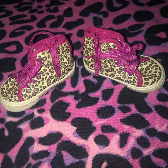 Leopard sneakers - Picture 2 of 3
